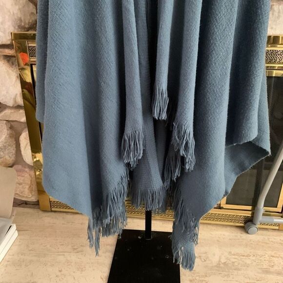 Chelsea Campbell wrap - Picture 3 of 11